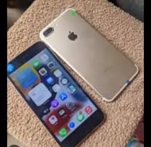 Apple iPhone 11 64 GB Gris