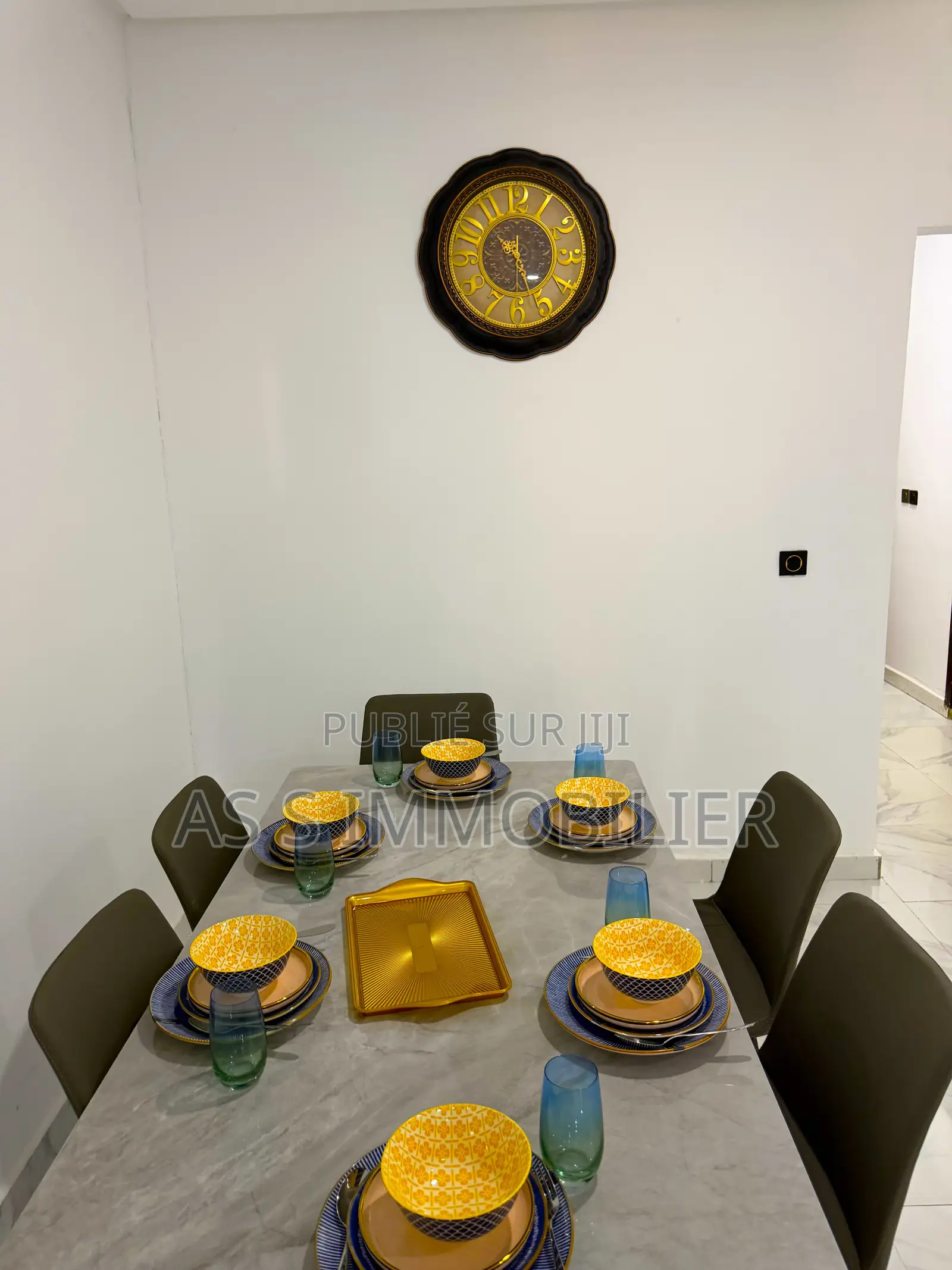 Furnished 2chbre Appartement-terrasse dans Appartement Meublé, Cocody