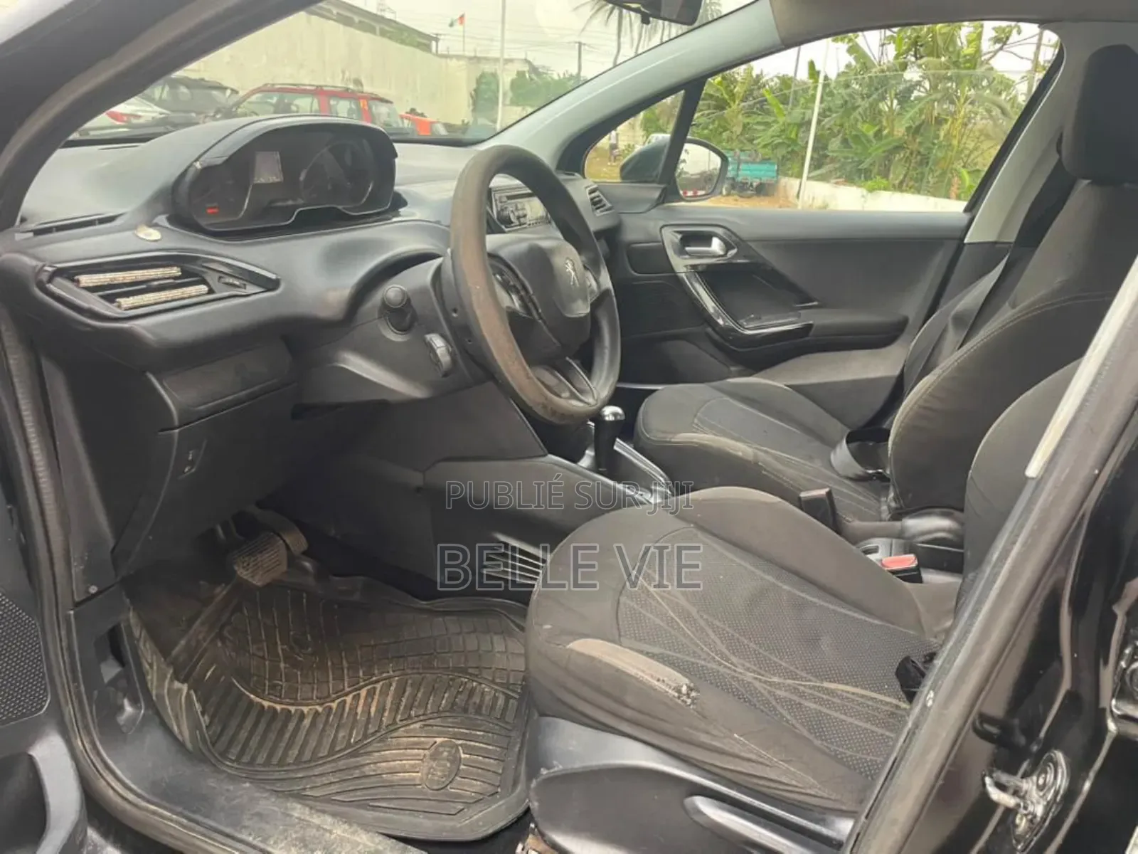 Peugeot 208 2015 Bleu