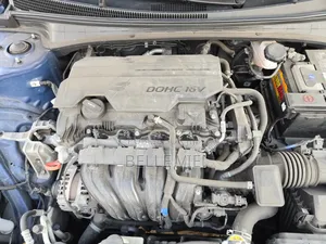 Hyundai Elantra Limited 2021 Bleu