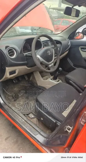 Suzuki Alto 2023 Orange