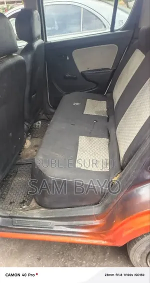 Suzuki Alto 2023 Orange