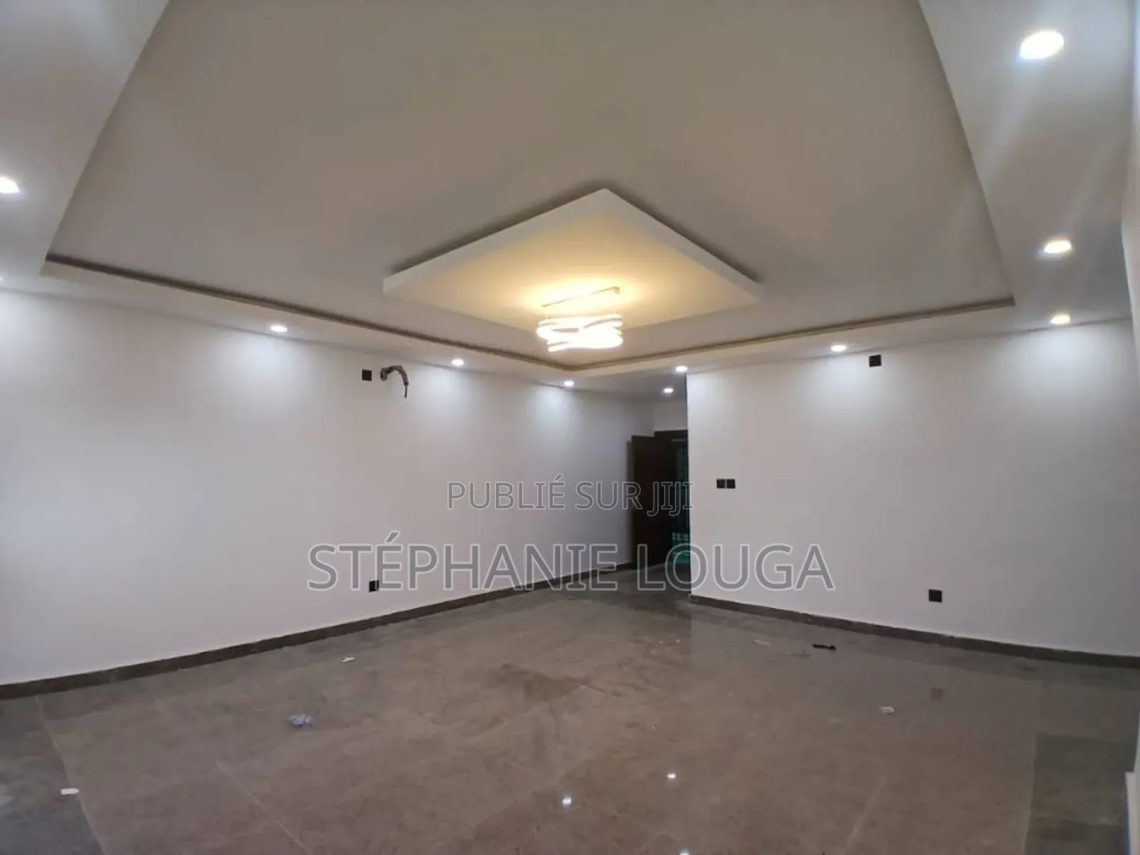 2chbre Appartement dans Mockeyville, Grand-Bassam à Louer