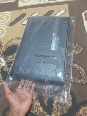 Ordinateur portable Asus X550CA 8GB Intel Core i7 HDD 500GB