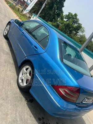 Mercedes-Benz C200 2004 Bleu