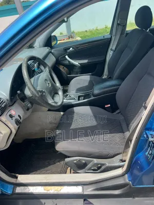 Mercedes-Benz C200 2004 Bleu