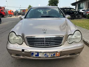 Mercedes-Benz C200 2004 Beige