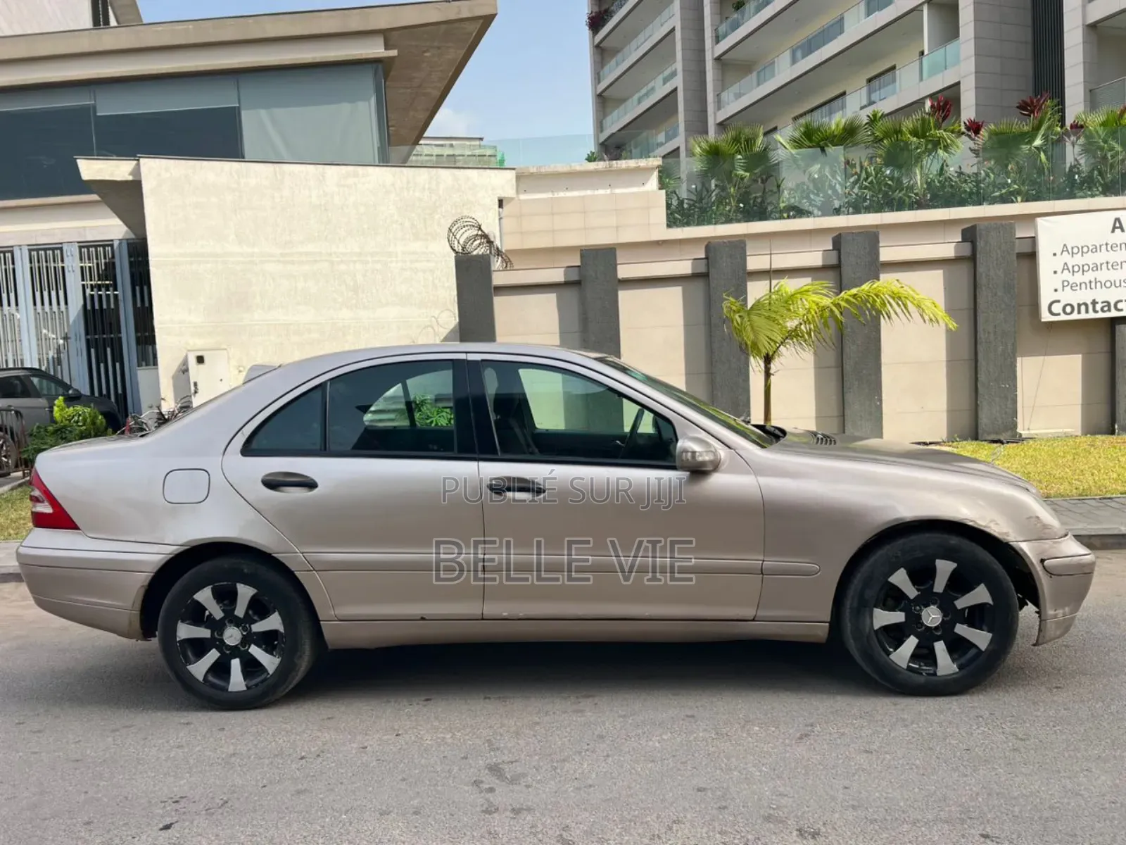 Mercedes-Benz C200 2004 Beige