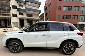 Suzuki Vitara 2023 Blanc