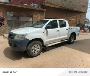 Toyota Hilux 2014 Blanc