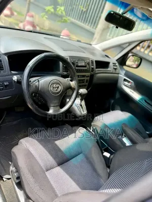 Toyota Corolla Verso 2004 Gris