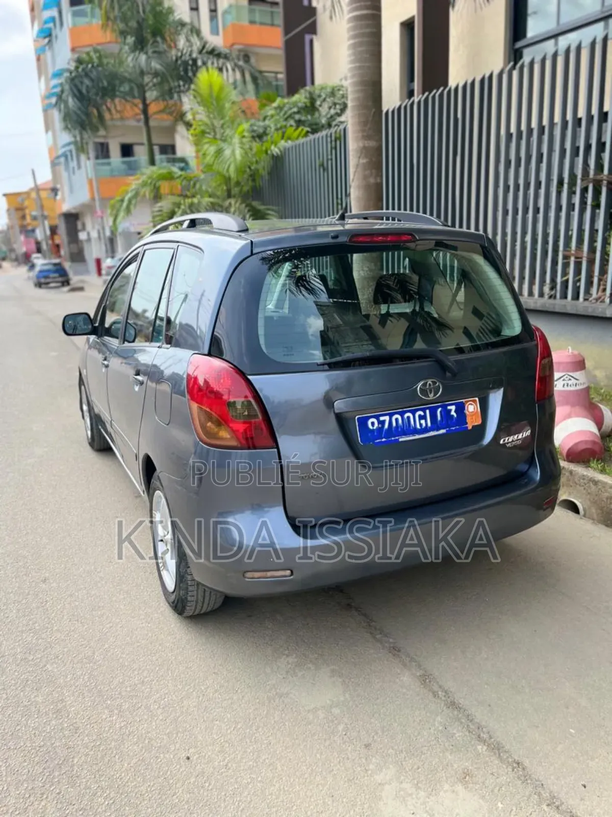 Toyota Corolla Verso 2004 Gris