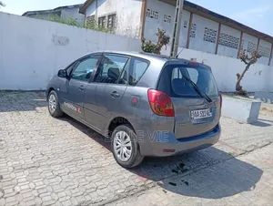 Toyota Verso 2010 Noir