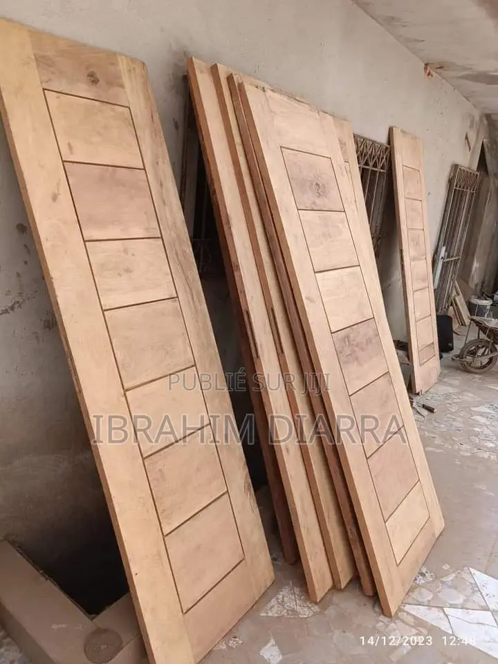 Menuisier Et Ébéniste