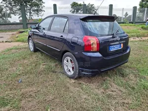 Toyota Corolla 2004 Bleu