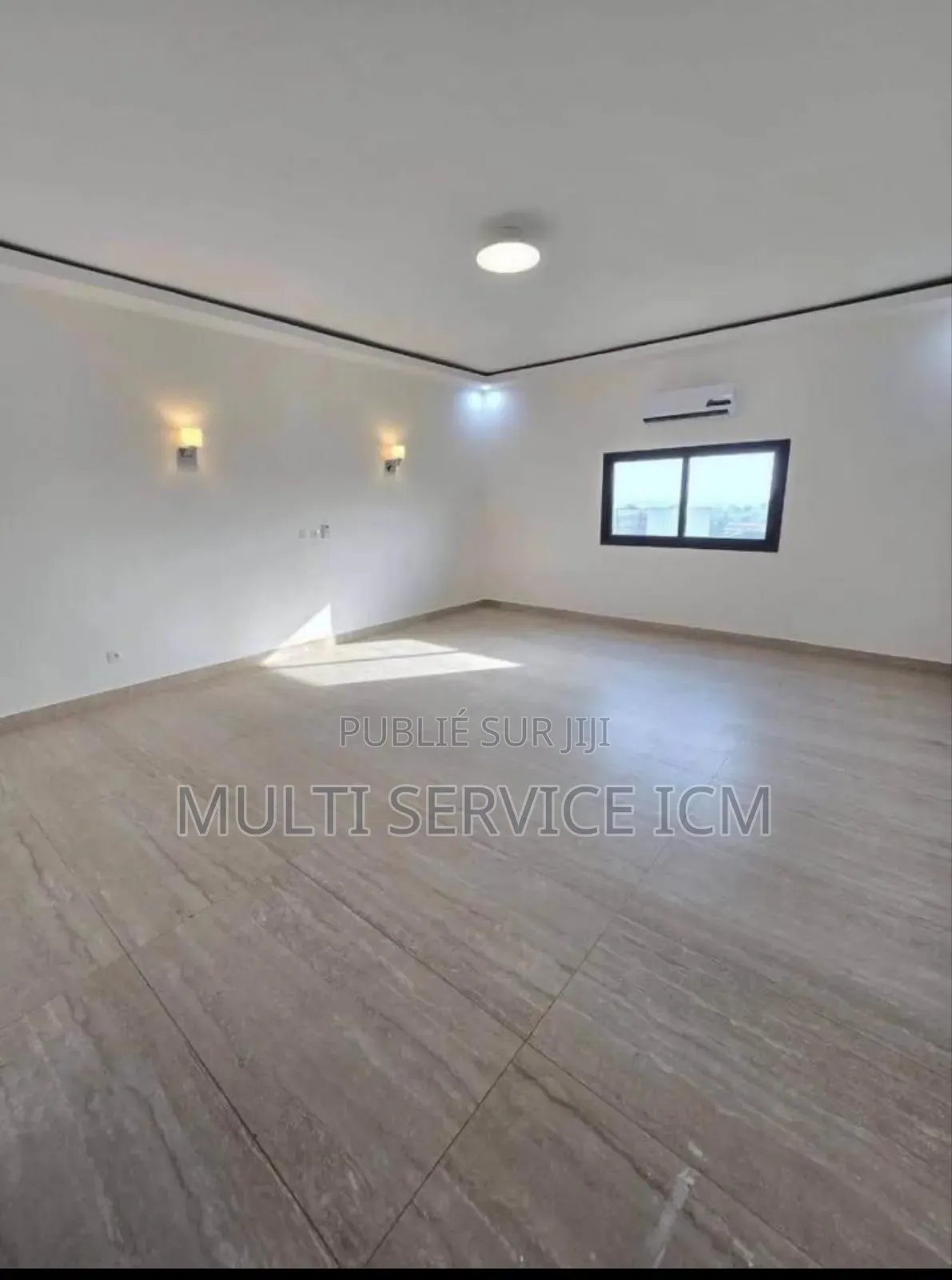 Furnished 3chbre Appartement dans Ismaël Coulibaly, Cocody à Vendre