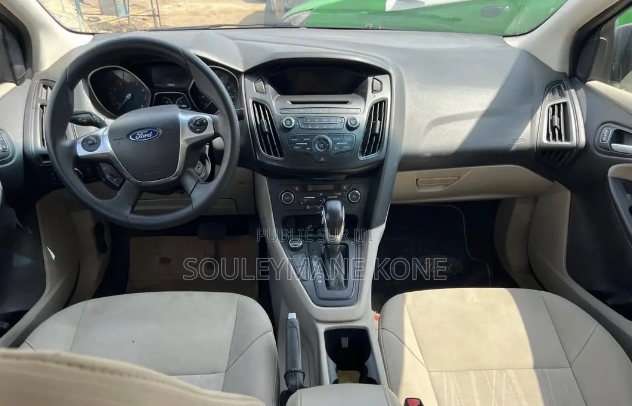 Ford Focus 2017 Gris