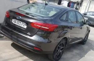 Ford Focus 2017 Gris