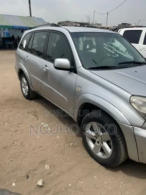 Toyota RAV4 Automatic 2003 Gris