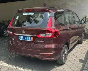 Suzuki Ertiga 2022 Marron