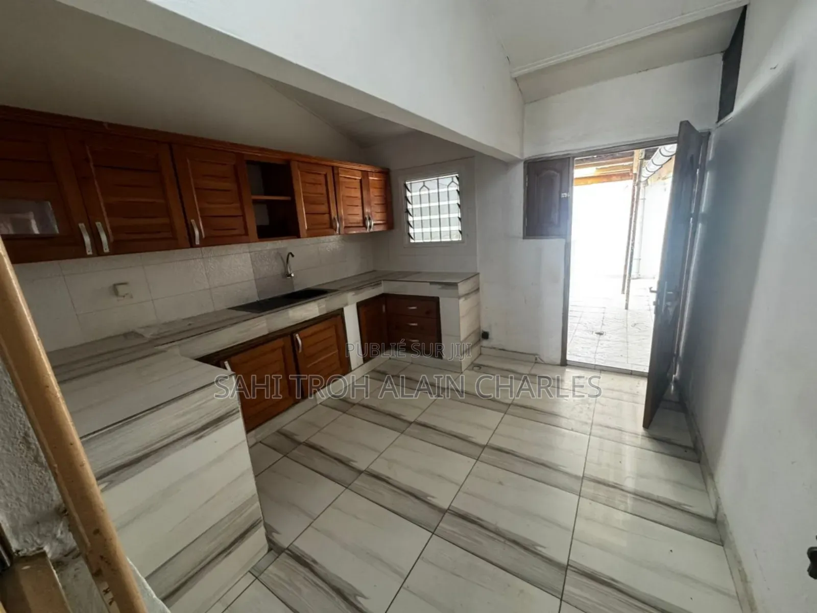 Une Opportunité De Vente d'Une Villa Basse De 4 Pièces À Cocody Angré