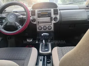 Nissan X-Trail 2.5 Petrol 4x4 SE 2009 Gris