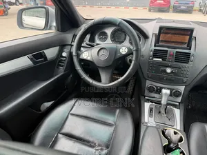 Mercedes-Benz C300 2008 Gris