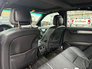 Mercedes-Benz C300 2008 Gris