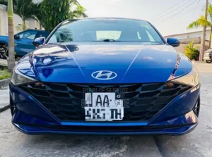 Hyundai Elantra Limited 2022 Bleu