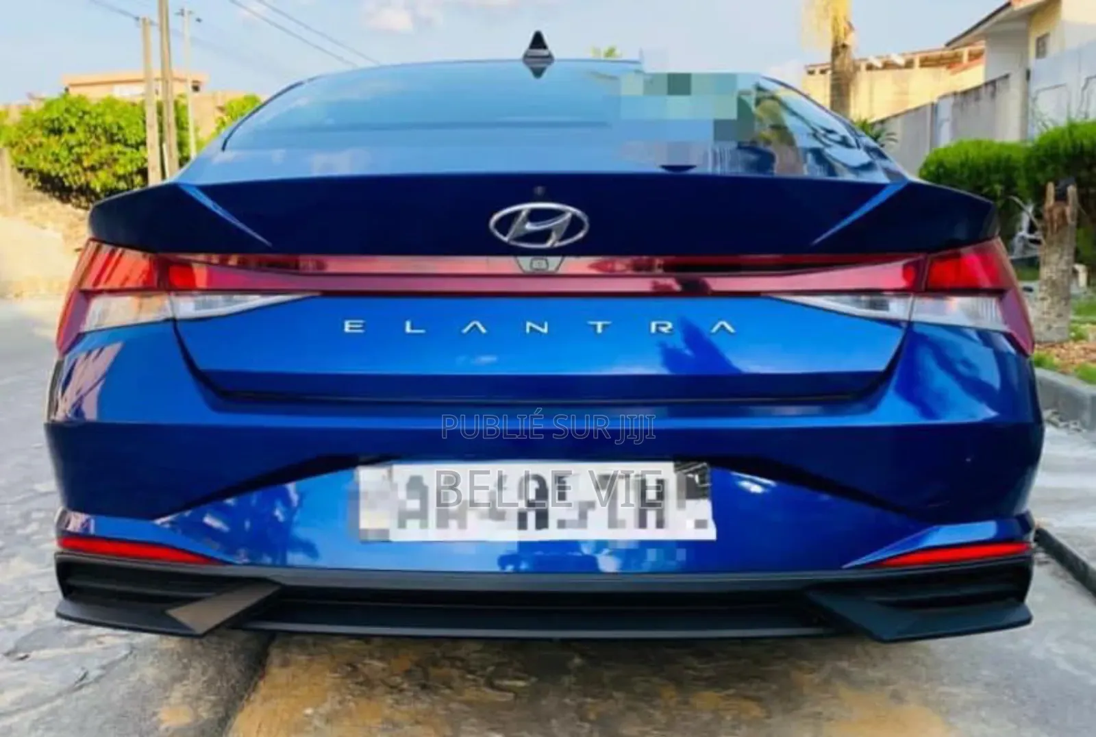 Hyundai Elantra Limited 2022 Bleu