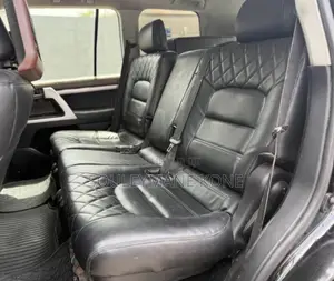 Toyota Land Cruiser Prado 2016 Noir