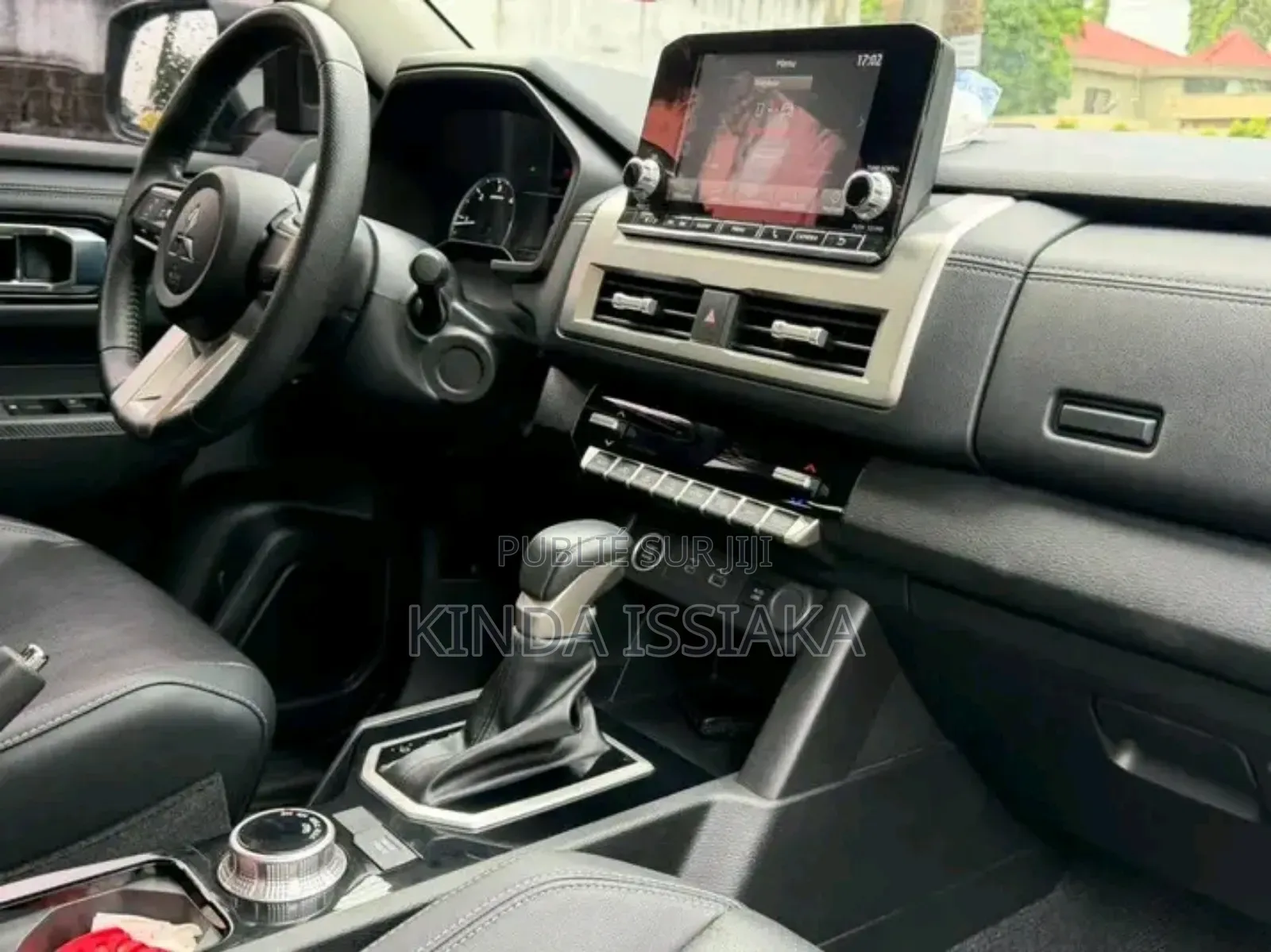 Mitsubishi L200 2025 Gris