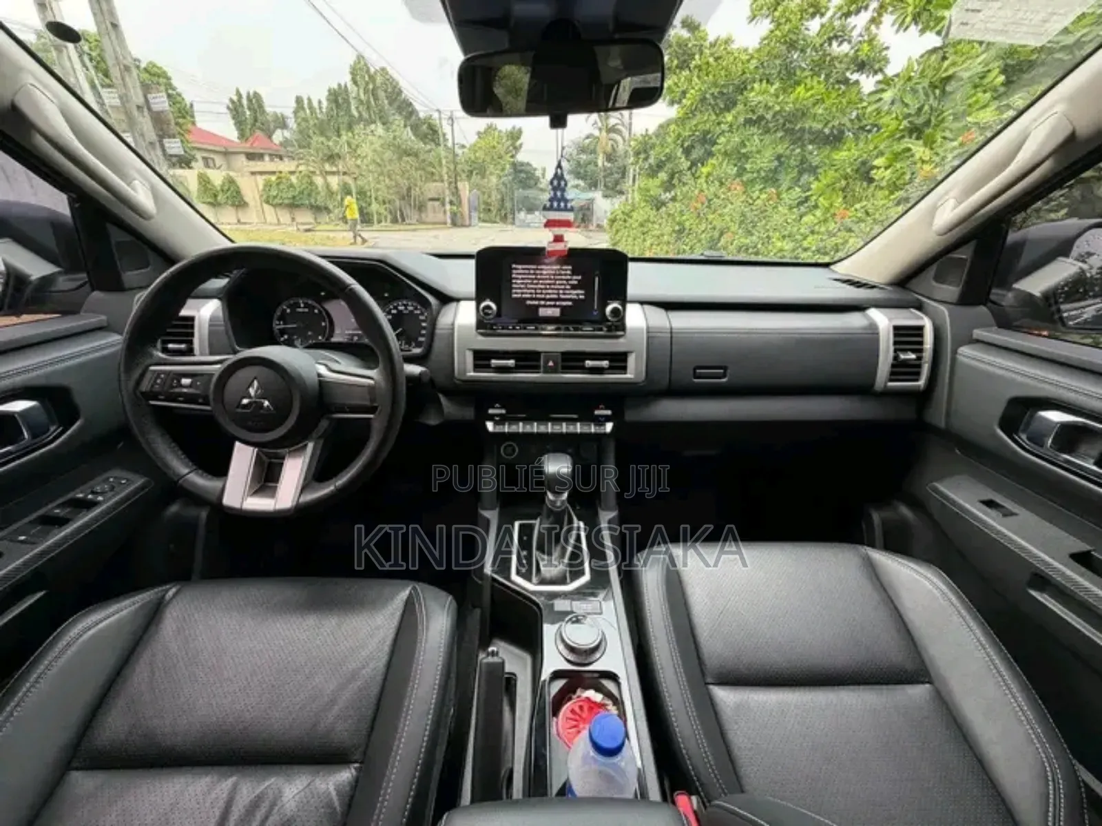 Mitsubishi L200 2025 Gris