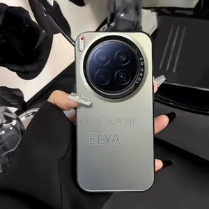 Nouveau Tecno Camon 40 Premier 256 GB Doré