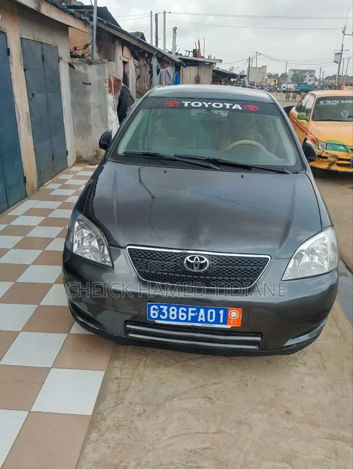 Toyota Corolla 2004 Noir