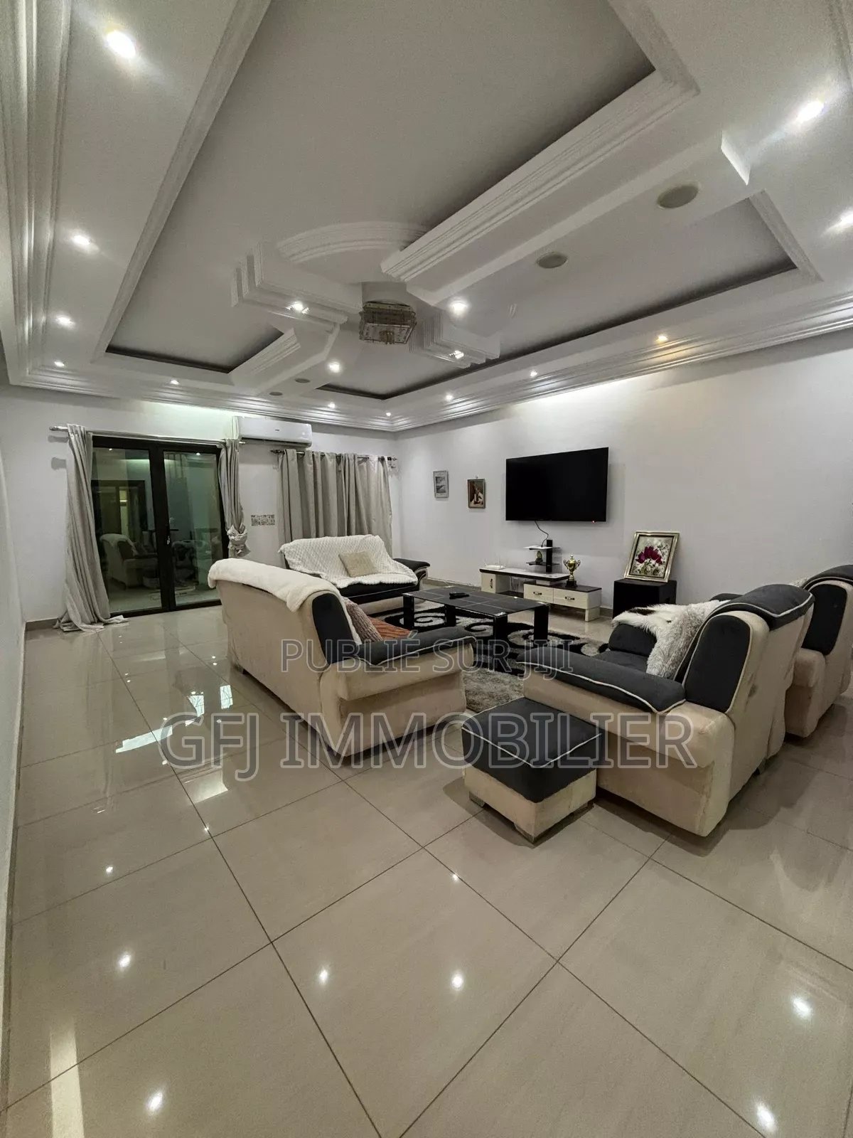 4chbre Duplex dans G.F.J Immobilier, Cocody à Vendre