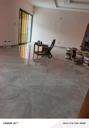 4chbre Duplex dans G.F.J Immobilier, Cocody à Vendre