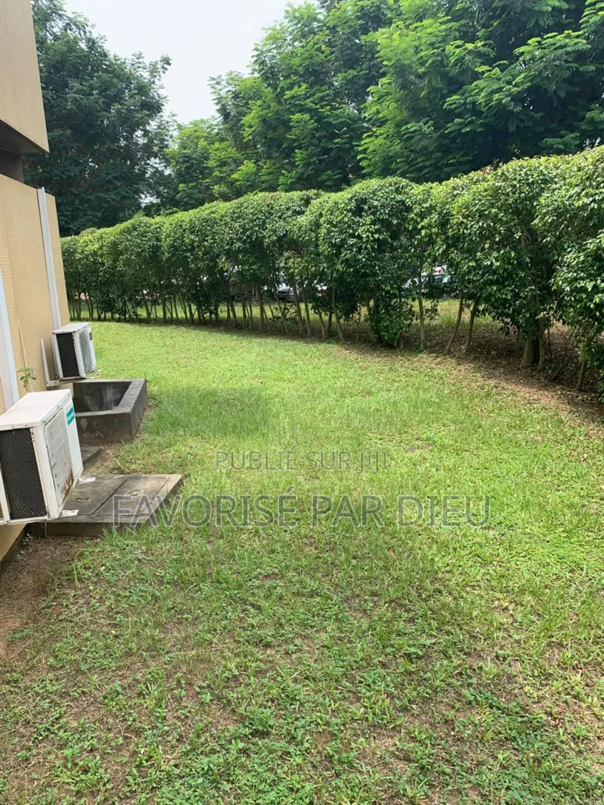 2chbre Appartement-terrasse dans Cocody à Vendre