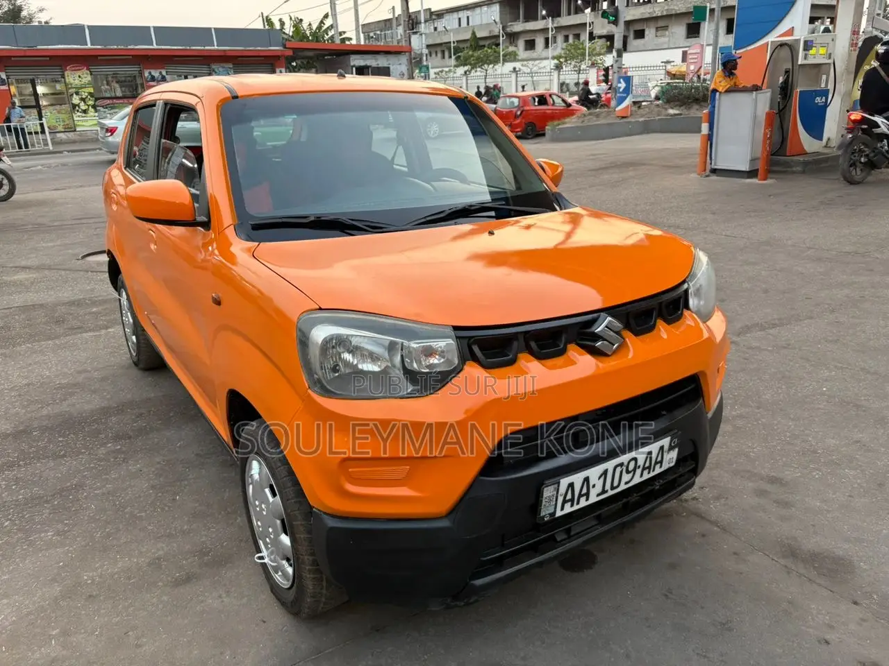 Suzuki S-Presso 2024 Orange