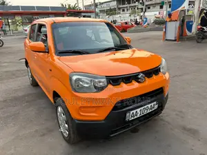 Suzuki S-Presso 2024 Orange