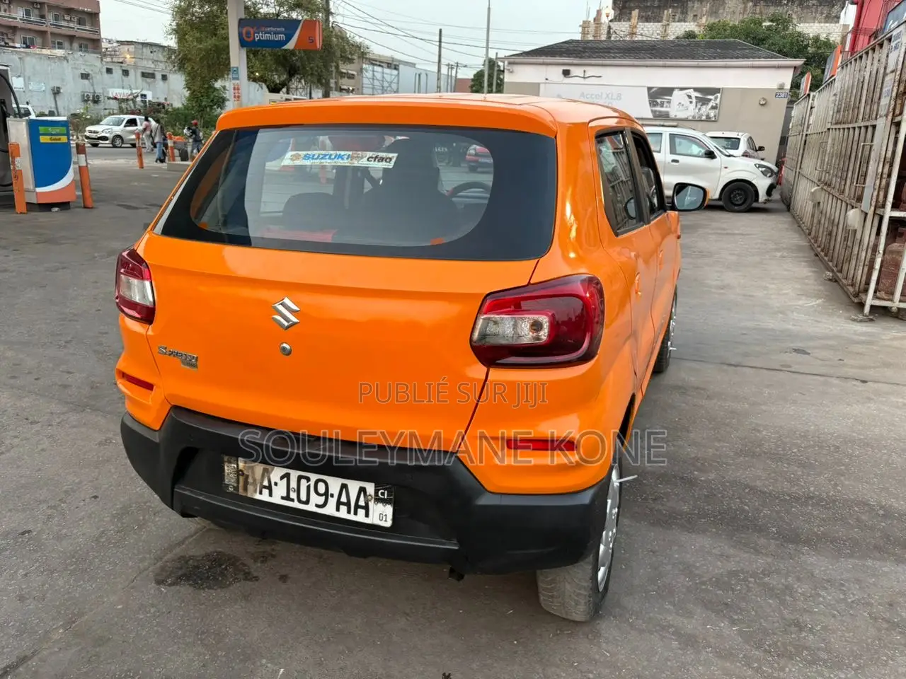 Suzuki S-Presso 2024 Orange