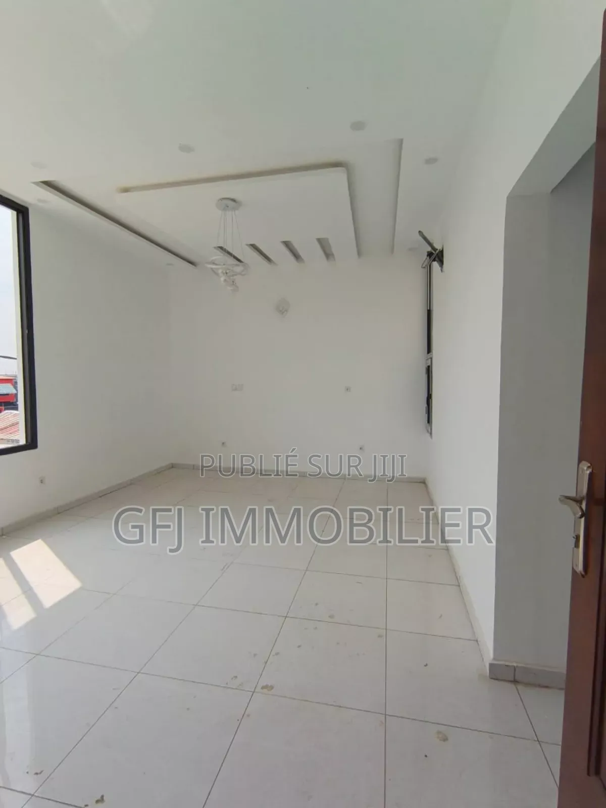 4chbre Duplex dans G.F.J Immobilier, Cocody à Vendre