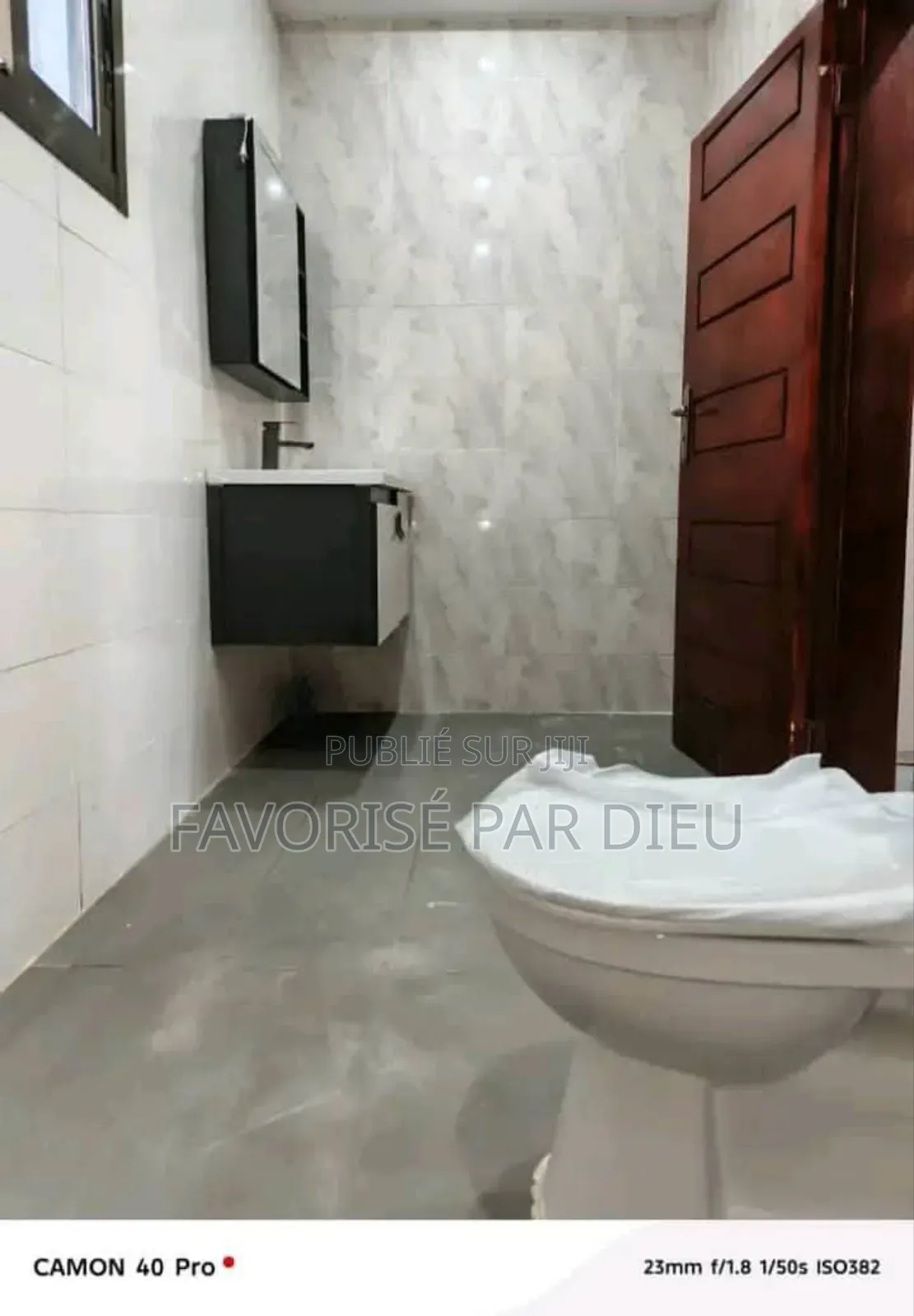 3chbre Appartement dans Cocody à Vendre