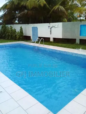 7chbre Duplex dans G.F.J Immobilier, Cocody à Vendre