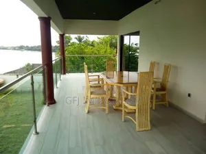 7chbre Duplex dans G.F.J Immobilier, Cocody à Vendre