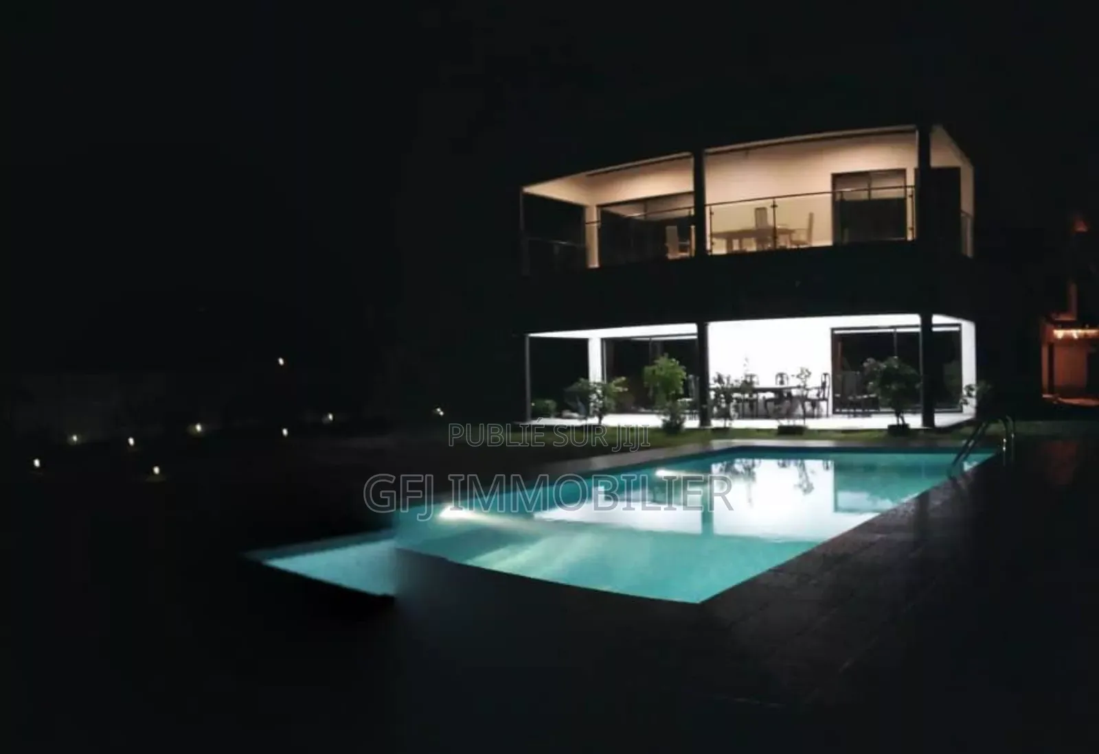 7chbre Duplex dans G.F.J Immobilier, Cocody à Vendre