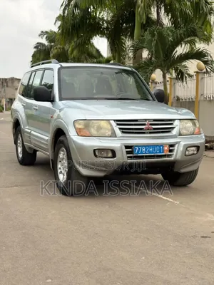 Mitsubishi Pajero Mini XR 2001 Gris