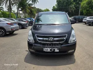 Hyundai Starex 2017 Noir