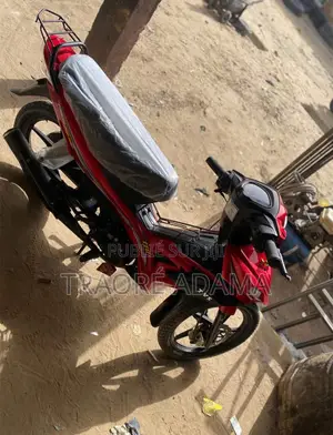 Nouveau TVS Autre 2018 Rouge