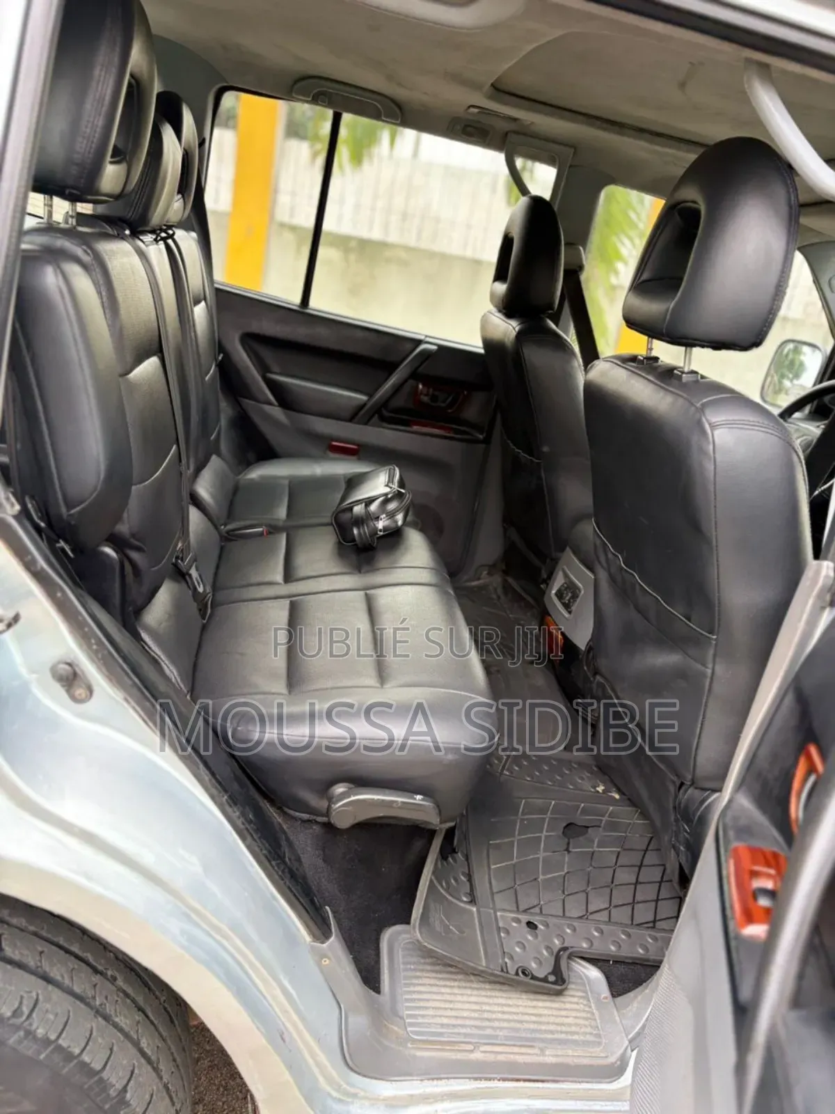 Mitsubishi Pajero V80 3.2 DI-D 2021 Gris